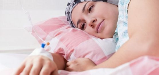 buon-non-va-bi-non-oi-trong-khi-dieu-tri-ung-thu