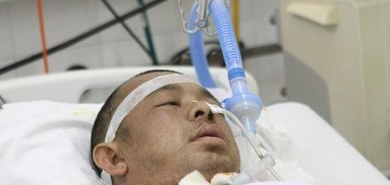 d27c3d3fc2c1ad18f3bc6b18fcade07c